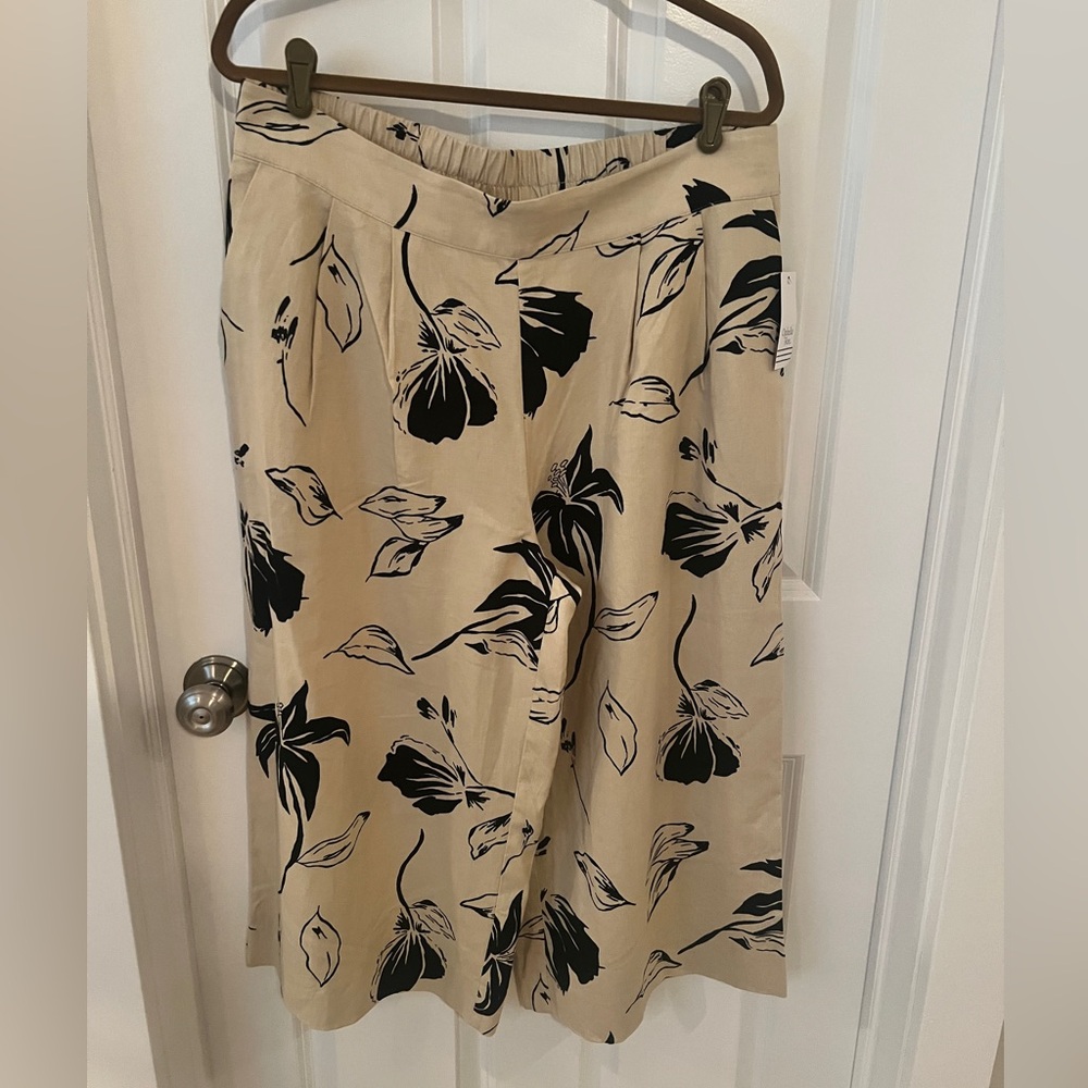 NWT Ophelia Roe Floral Print Wide-Leg Cropped Pants Size XL